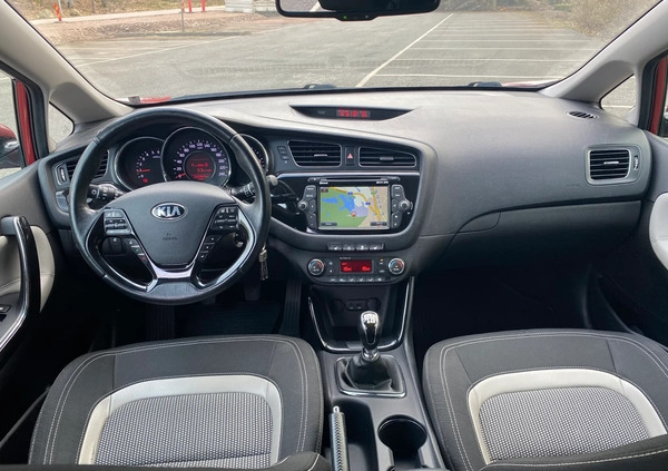 Kia Ceed cena 33500 przebieg: 244000, rok produkcji 2014 z Raciąż małe 277